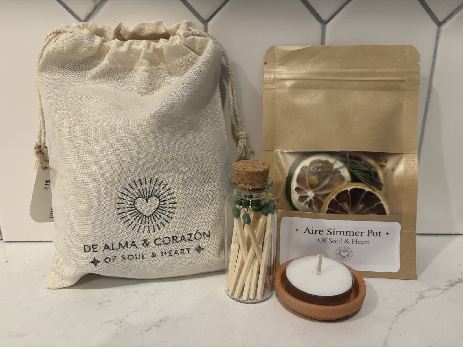 Luz & Simmer — alternate view 1